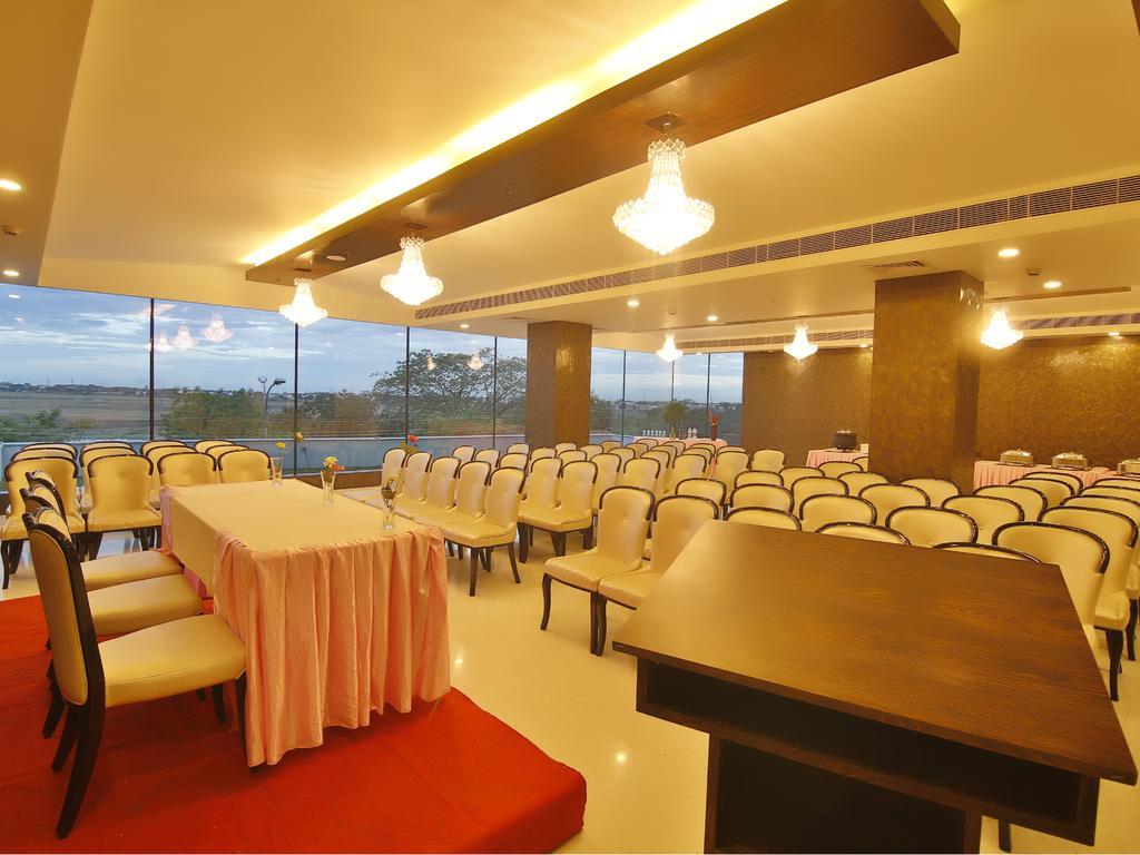 The Spk Hotel Madurai Exterior photo